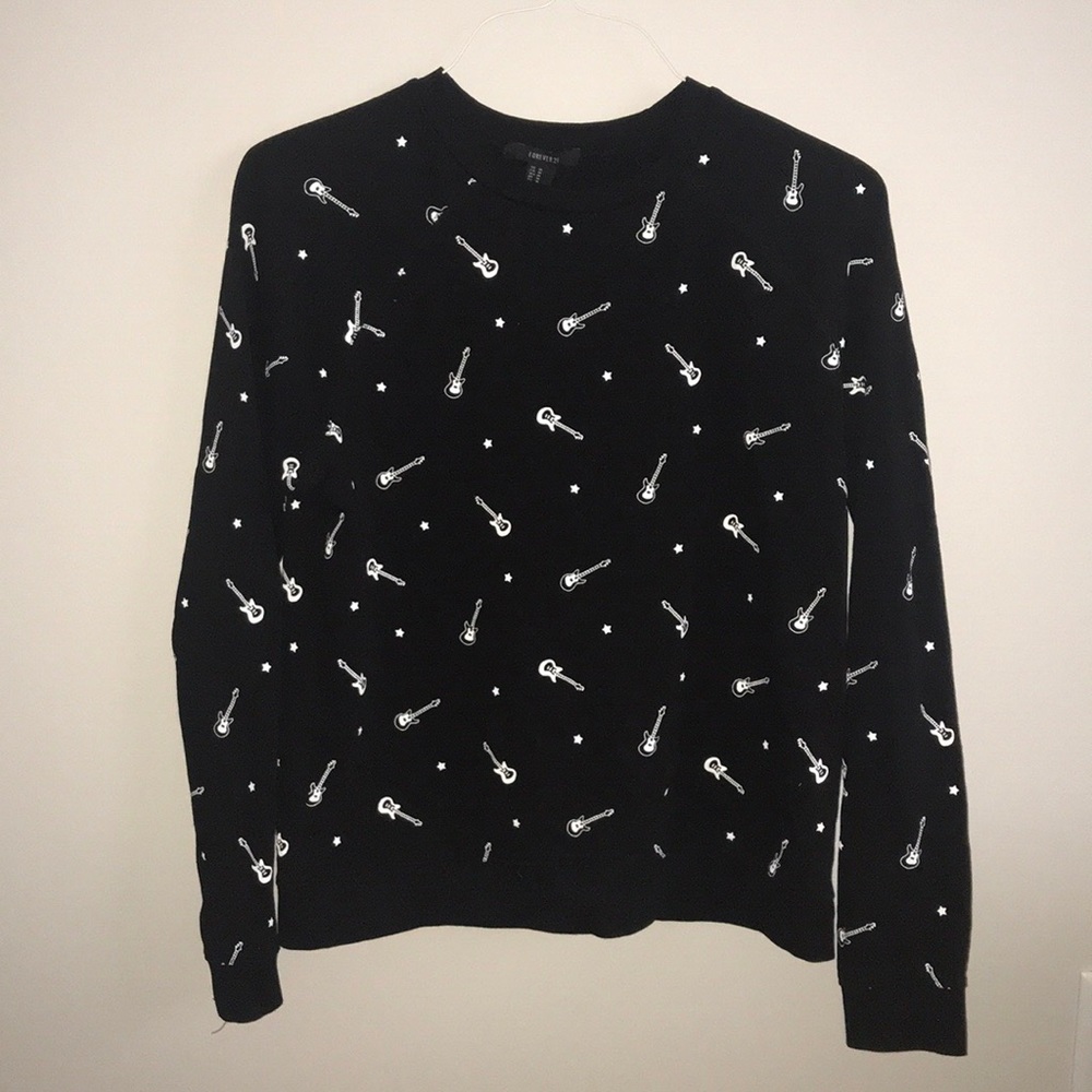 Cute guitar sweatshirt!